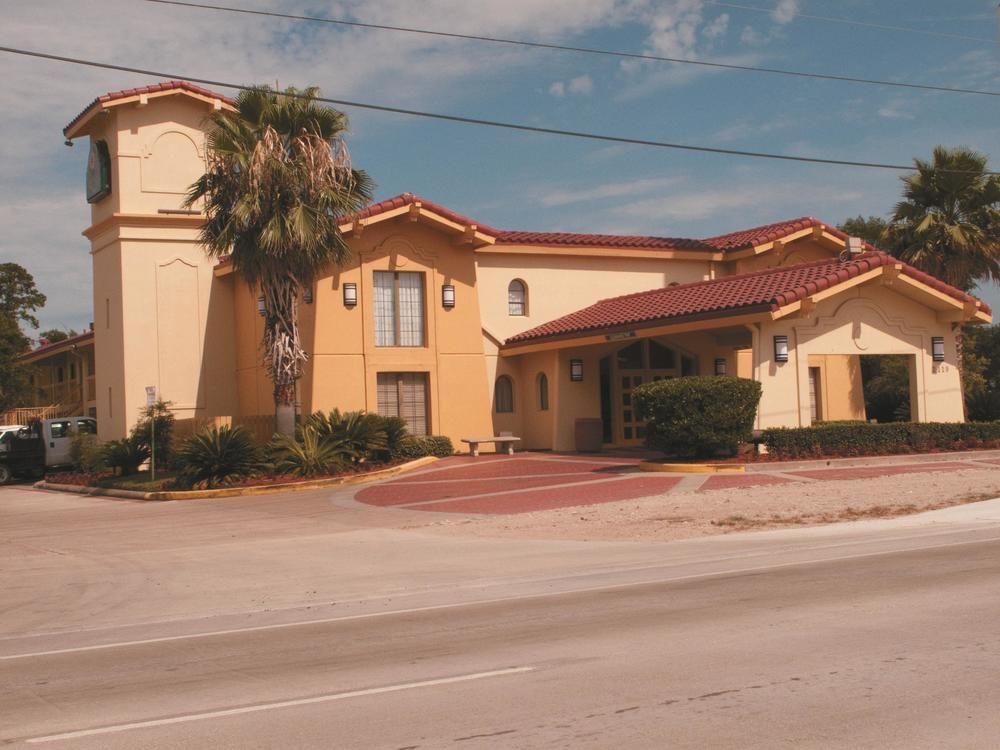 La Quinta Inn By Wyndham Lufkin Exterior photo